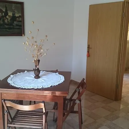 Apartament Ombretta *